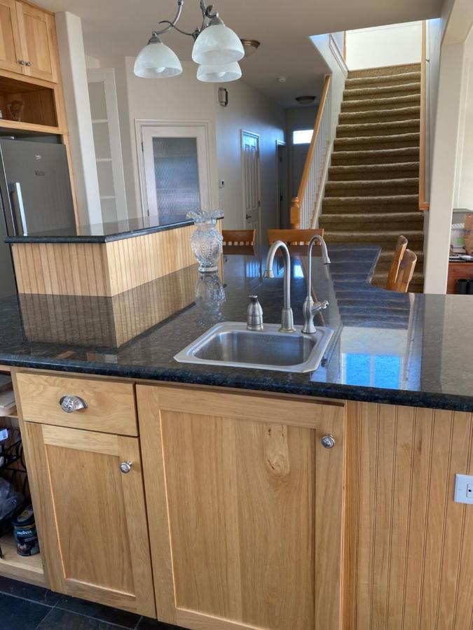 Frenchy'S Adventure Bed And Breakfast Anchorage Luaran gambar