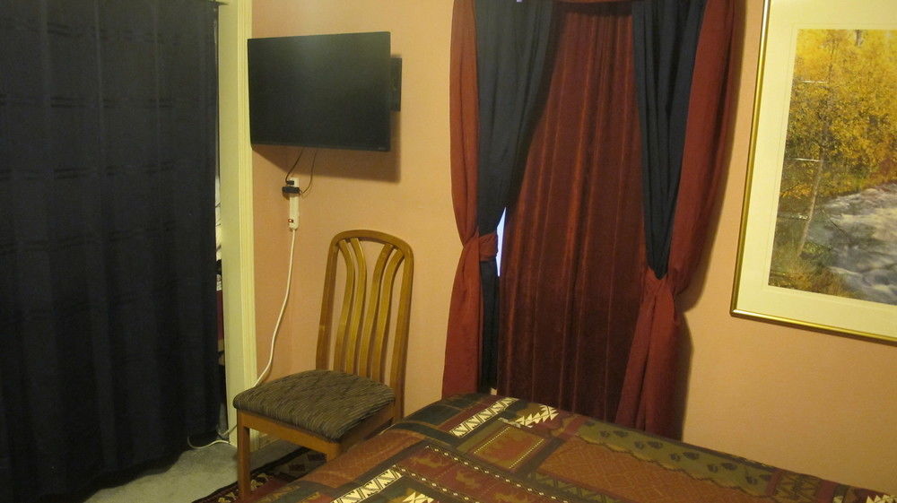 Frenchy'S Adventure Bed And Breakfast Anchorage Luaran gambar