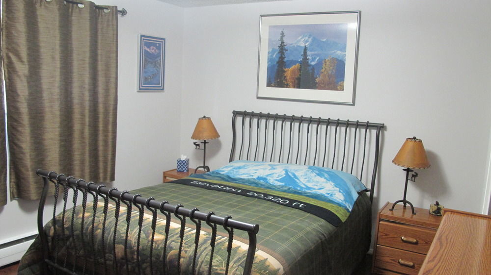 Frenchy'S Adventure Bed And Breakfast Anchorage Luaran gambar